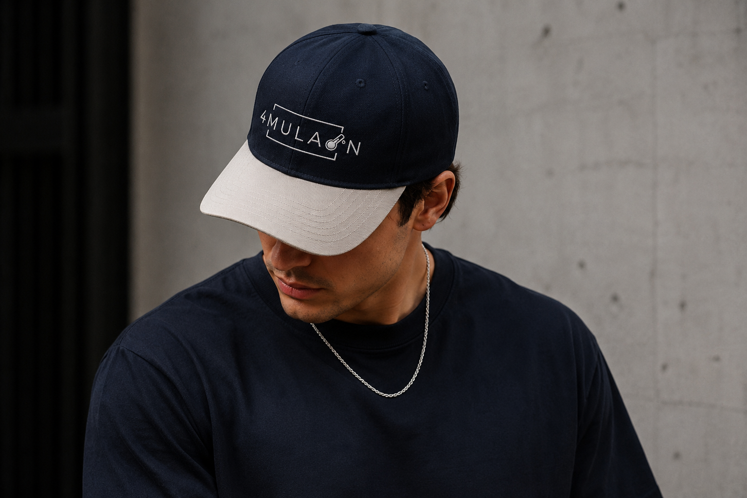 4MULAON navy cap and oversized tee