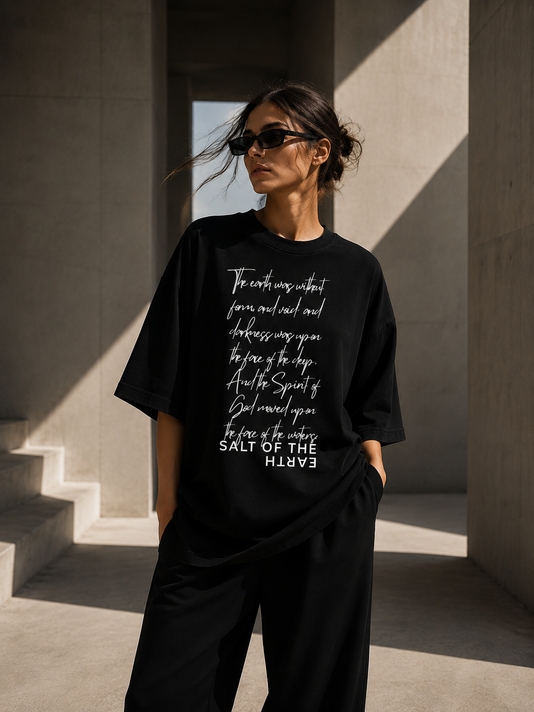 4MULAON WorldWise tee in Black